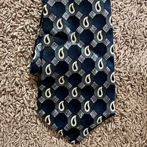 B1G1F 💫 (Bundle all your likes — least expensive items will be free)